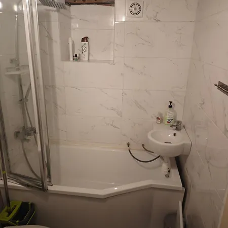 Obledny 木屋 扎沃亚